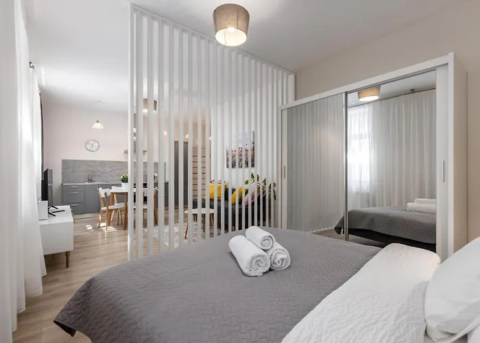 Moderns Un Kluss Dzivoklis 37 M2